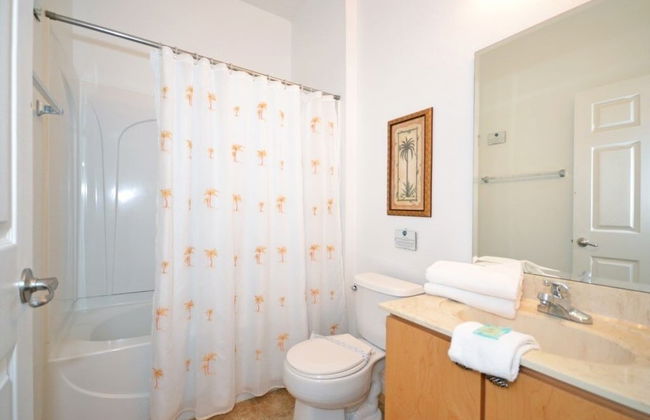 Pine Forest Chateau 5 Bedroom Home by RedAwning - Photo 20