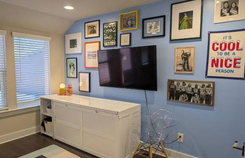 Queen City Castle - Rooftop, Garage, King Beds, Pet Friendly - Foto 56