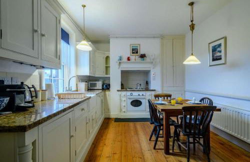 2 Bed in Morston oc-2382 - Photo 6