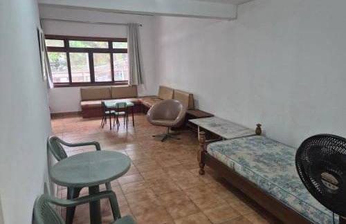 Casa 30mt da praia. Wi-Fi e 3 vagas. Cond fechado - Foto 5