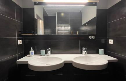 Maison Chaleureuse avec Terrasse Privée - Foto 18