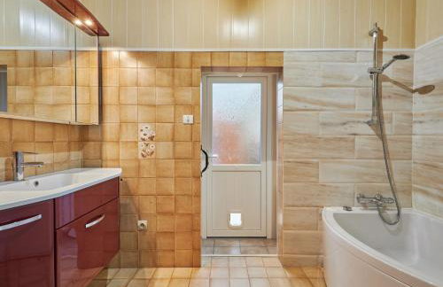 Holiday Home Les pieds dans l'eau by Interhome - Foto 9