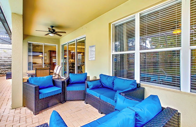 Comrow Castle Magical Getaway - Photo 49