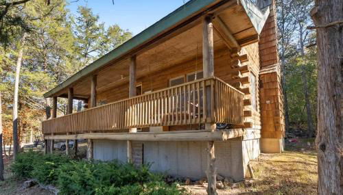 Table Rock Lake Cabin - The Cedars #1 with Lake Access Hot Tub Outdoor Pool - Foto 5