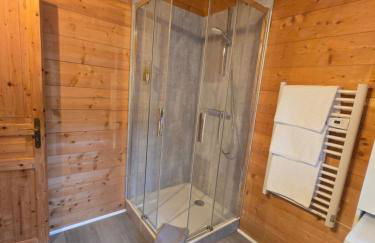 Lodge du Parc des Combes avec Accès Parc inclus selon calendrier ouverture Parc - Foto 10