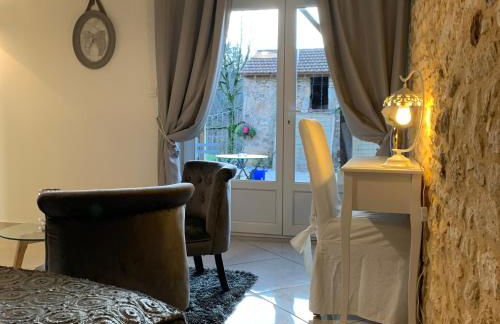 La biche au bois piscine chauffee jacuzzi - Foto 16