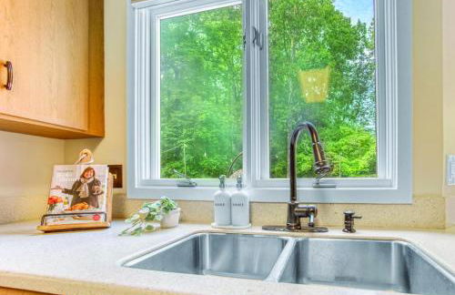 7 Bdrm, Pickleball, Bball, HotTub, FirePit, Golf! - Foto 35