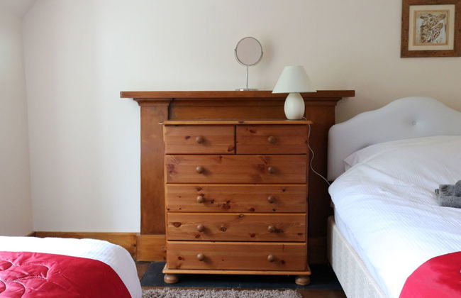 2 bedroom House in Isle with garden - Photo 14