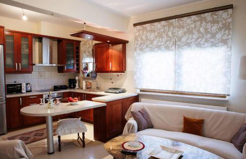 Anastasia's Kastoria Cozy Modern Garden Retreat - Foto 9