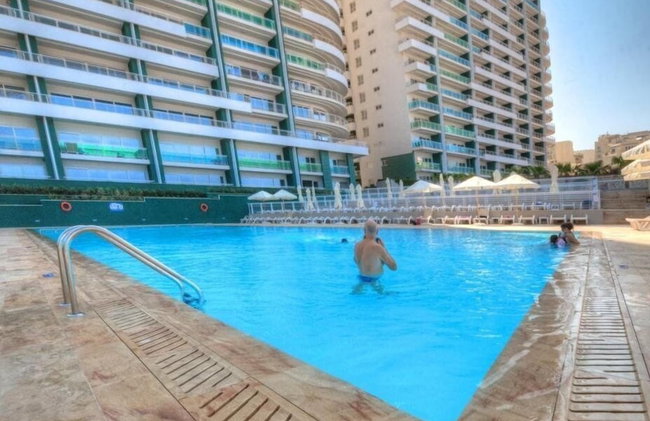 Luxury Apartment With Pool and Terrace, Top Location - Foto 14