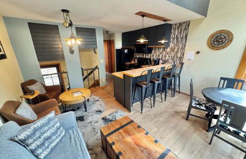 Ski-in Ski-out Townhome at Lutsen Mountain, Pool, Hot Tub, Fitness, Sauna and more! - Foto 1