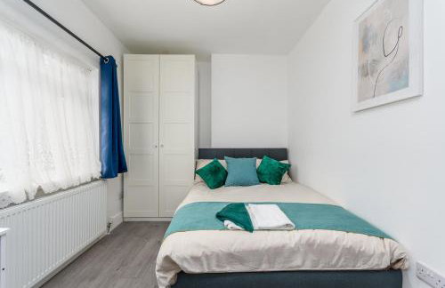 Entire Nuneaton House Next to the Station - Foto 13