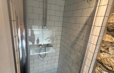 Cosy modern miners cottage - Photo 24