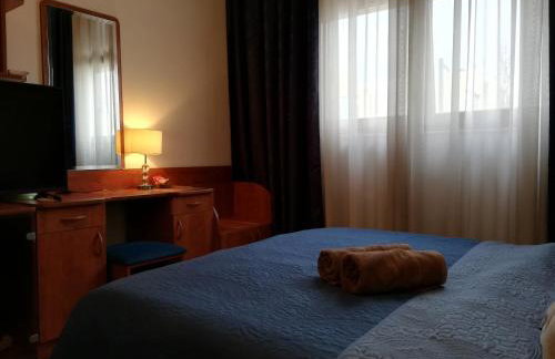 Happy Brothers - Center of Split - Foto 3