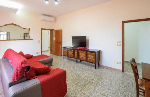 4 Bedroom Amazing Home In Cortona - Foto 8