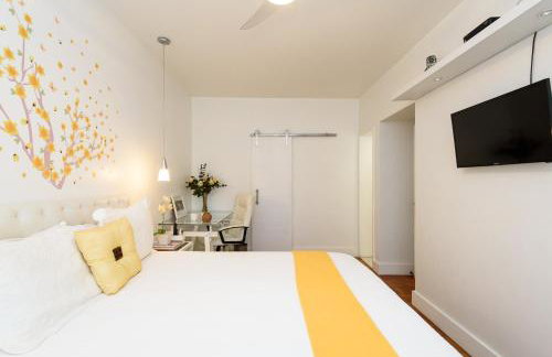 Copacabana Beach Amazing Lux 2 Bedroom Apartment - Photo 16