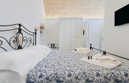 Monte Bello Suites - Photo 14