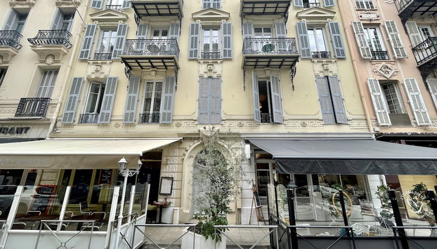 Studio à louer au cœur du Carré d or à Nice, rue Dalpozzo à 150 mètres des plages - Foto 2, Profilbild