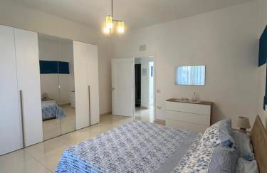 Blue House - Photo 10