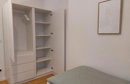 Helle, moderne Wohnung, 2 Schlafzimmer, Nähe Düsseldorf, W-LAN - Foto 14