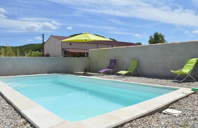 Chic Holiday Home in Pradons With Swimming Pool - Foto 34