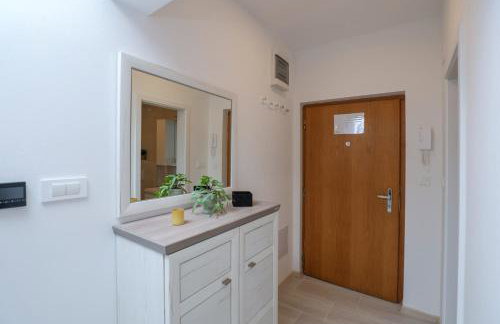 Zagreb Mini Suites - Down Town - Free Private Parking - Foto 16