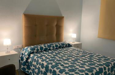 Apartamento céntrico “Los Pajaritos” con garaje. - Foto 2