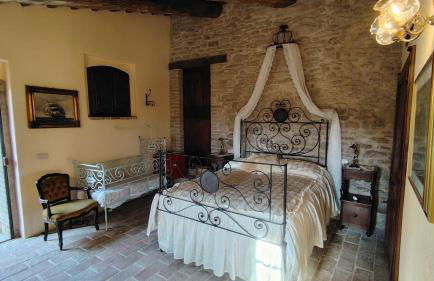 Borgo Storico Cisterna - Photo 85