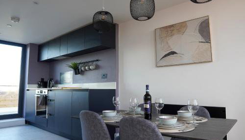 3BDR Penthouse By Torr Property Group Short Lets & Serviced Accommodation With Private Rooftop Garden Manchester - Foto 4