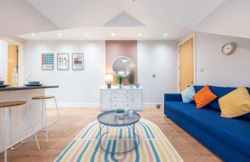 2 Bed Apartment - Cardiff City Centre - Free Parking - Foto 2