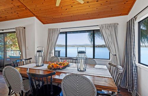 Lakefront, Private dock, ensuite-unit, King bed, Free EV charger, Boat Friendly - Foto 38