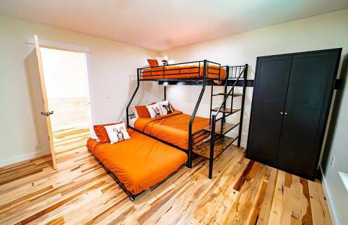 Newly Built Retreat in the Woods Near Acadia - Foto 11