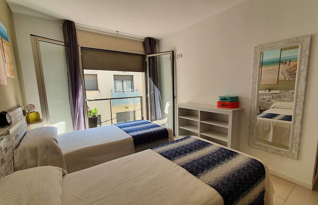 Attic Terrace BBQ, Airport-Barcelona, cerca Playas Castelldefels - Photo 9