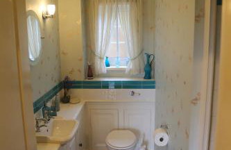 3-bedroom cottage set in a large enclosed garden - Foto 21