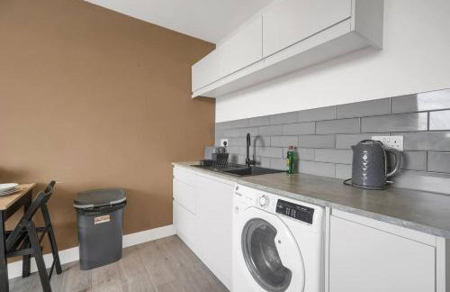 Stylish & Modern Apartment - Free Parking - WIFI - Foto 28