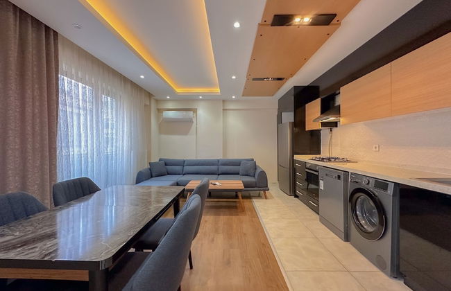 Flower City Suites - Photo 37