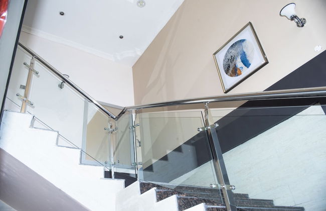 Lusaka Luxe - Your Private Oasis Awaits in the Heart of Zambia - Foto 24