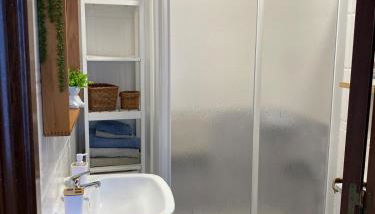 Coqueto apartamento céntrico con terraza y parking - Foto 4