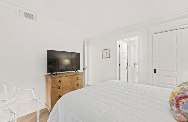 Edgewater Beach Resort #207 Tower 2 by Book That Condo - Foto 13