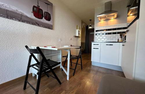 Studio cosy aux pieds des pistes, vue splendide - FR-1-624-53 - Photo 7