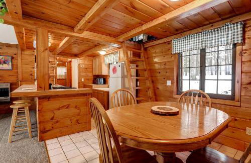 Stunning Cabin Getaway Surrounded by Towering Pine Trees in Walker, Minnesota - Foto 4