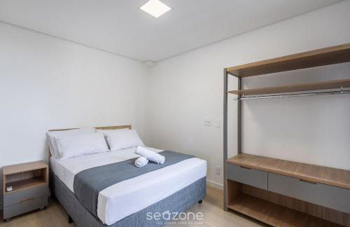 Estadia completa com piscina a 400m da Praia da Armação - SKL - Foto 35