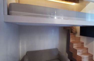 Metro stop, Prada & Design - Foto 15