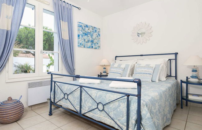 Luxurious Villa With a Dishwasher, Only 3.5km From the Beach - Photo 2