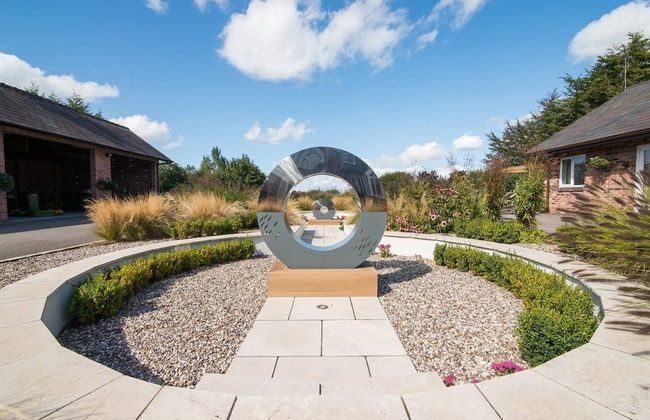 Super Spacious Barn Conversion With Free Wifi, Netflix Fireplace - Photo 38