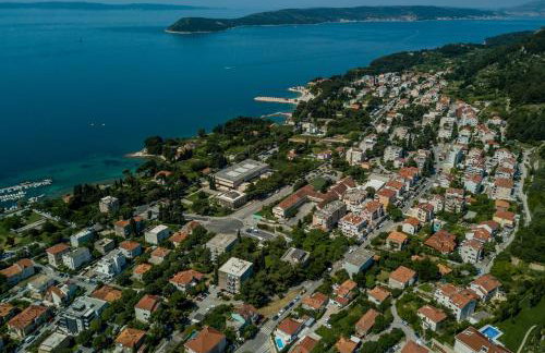 Villa KaTess with heated pool - Photo 46