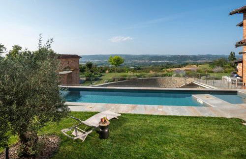 Domus in Cauda - Pool Langhe View - Free Parking & Wi-Fi - Foto 1