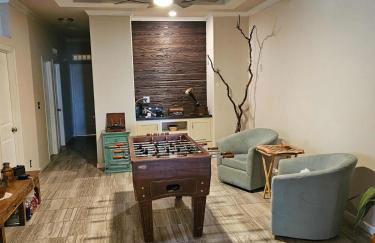 Huge 3k SQ FT Waterfront Home - Photo 27