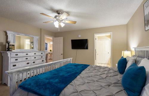 2BR Penthouse Condo - 2 Pools - Close to the Strip - Stairs Required - FREE TICKETS INCLUDED - FHC-24 - Foto 19