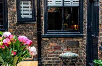 42 is the Answer- Stunning York townhouse appearing on TV Holiday Home Show - Foto 33